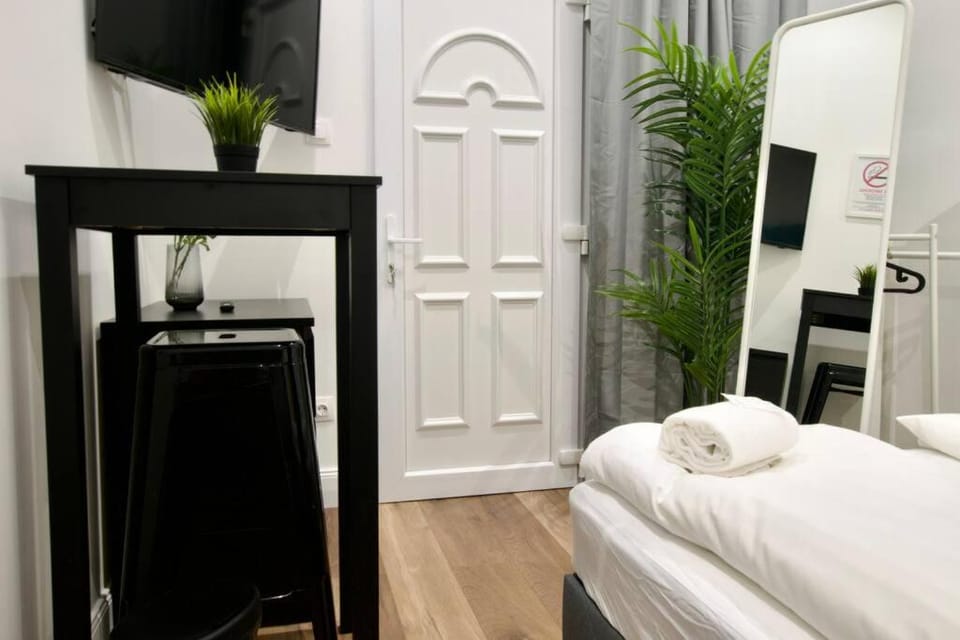 Studio Apartment by Hi- Apartment in Downtown Apartment in Budapest
