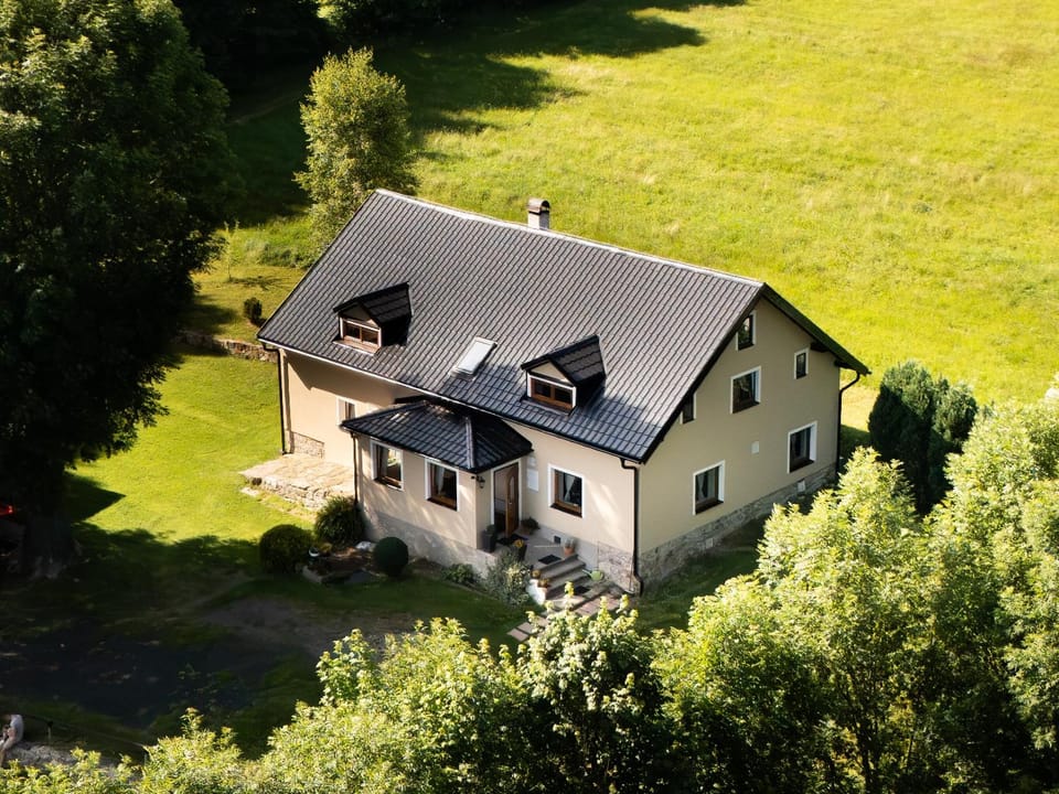 Property building, Garden