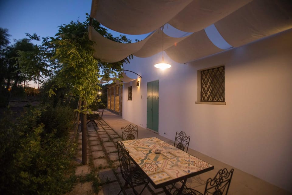 Patio, Garden view