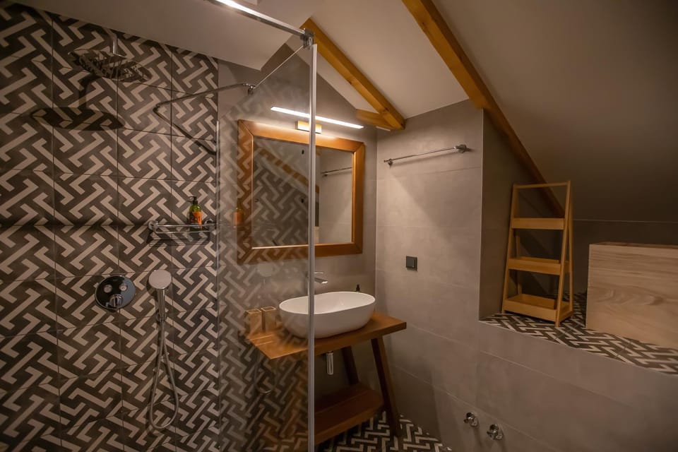 ELEMENT Suites Apartment in Kalabaka