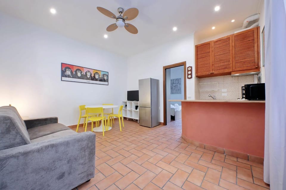 Kitchen or kitchenette, Living room, Dining area