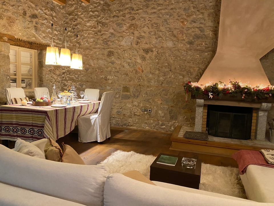 Living room, Seating area, flat iron