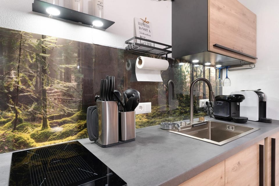 Kitchen or kitchenette, Living room