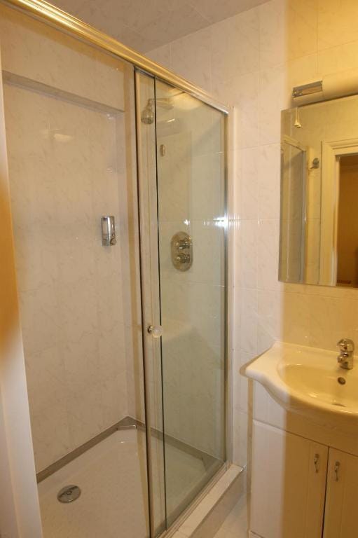 Abbey Court Hotel - Hyde Park Hotel in City of Westminster