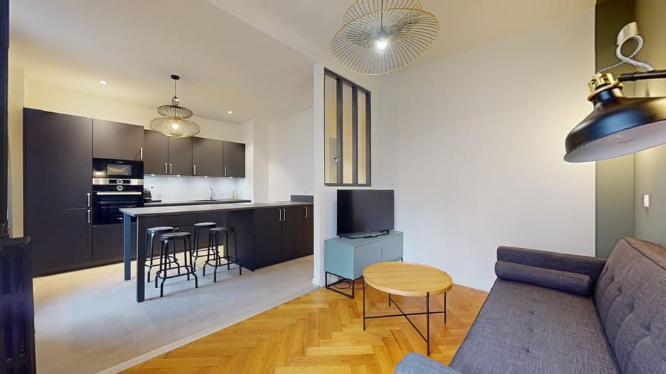 Kitchen or kitchenette, Living room, Dining area