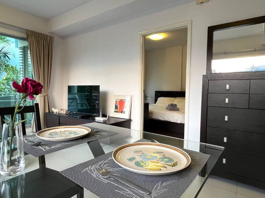 Living room, Bedroom