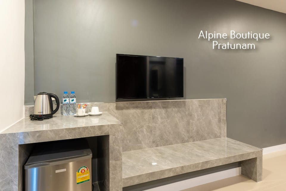 TV and multimedia, Coffee/tea facilities