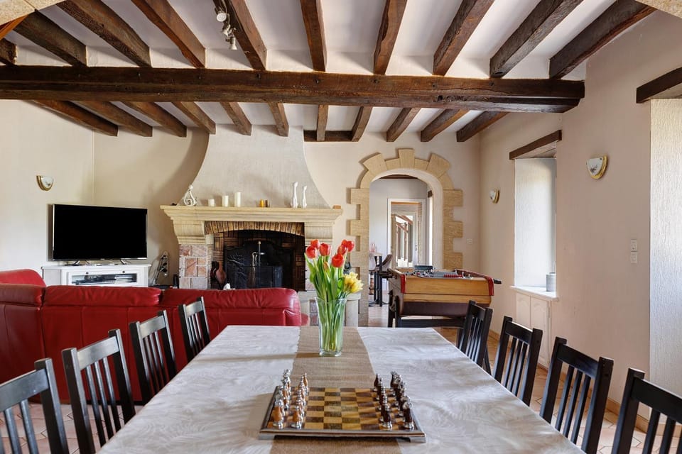 Property building, Living room