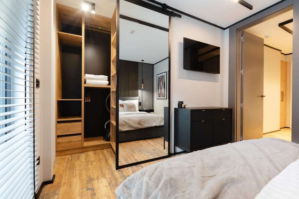 Bed, Bedroom, wardrobe