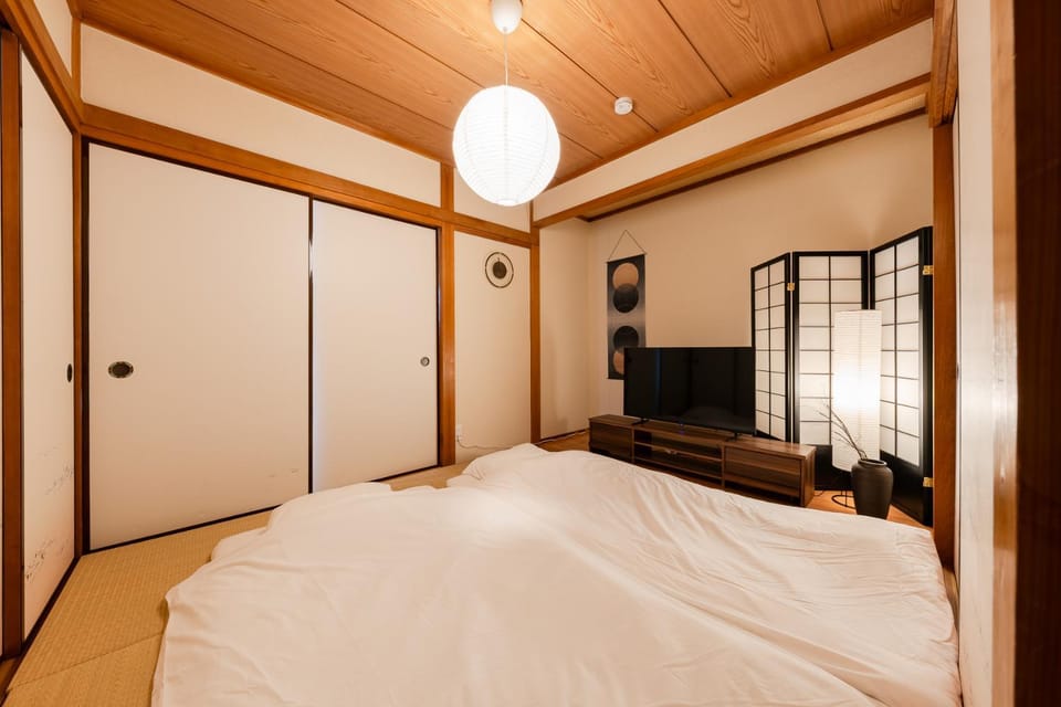 TV and multimedia, Bedroom
