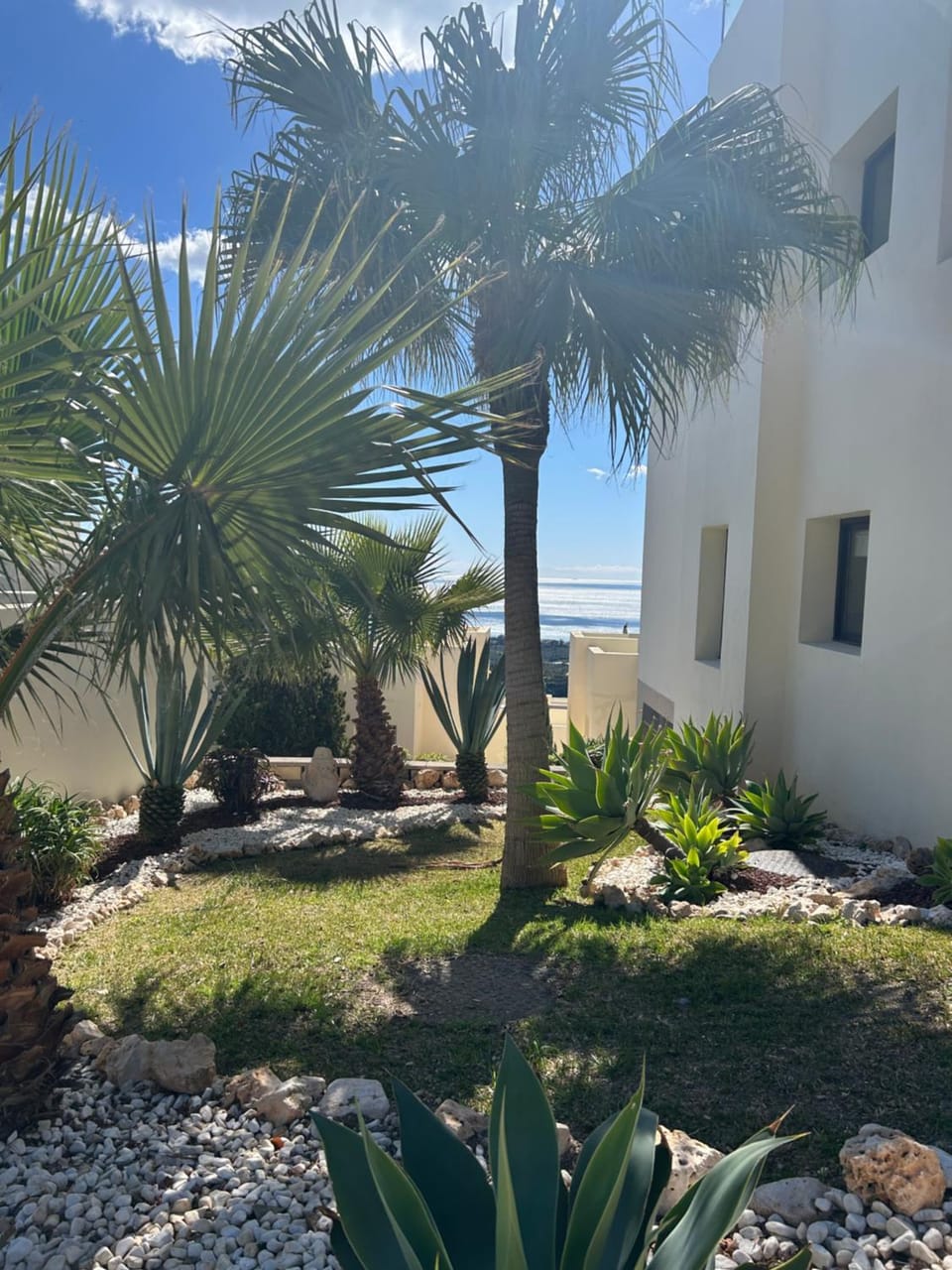 Garden view, Sea view