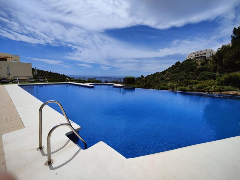Pool view, Swimming pool