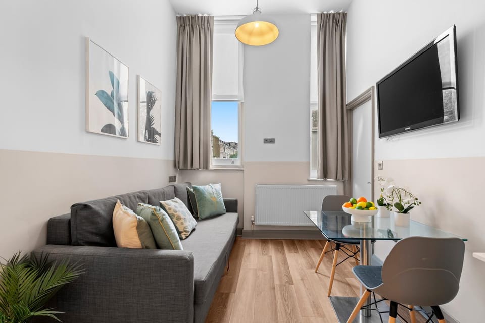 Modern Kensington Apartments Apartment in City of Westminster