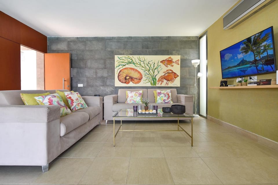 TV and multimedia, Living room, air conditioner