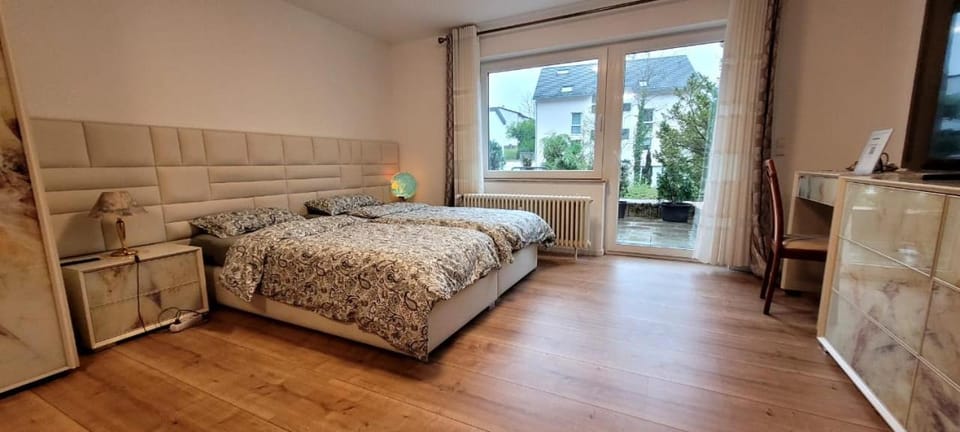 schöne Wohnung am Georgenberg Apartment in Reutlingen