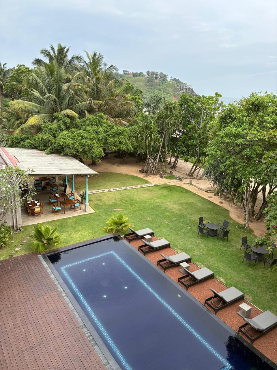 Day, Natural landscape, Pool view, Swimming pool, sunbed