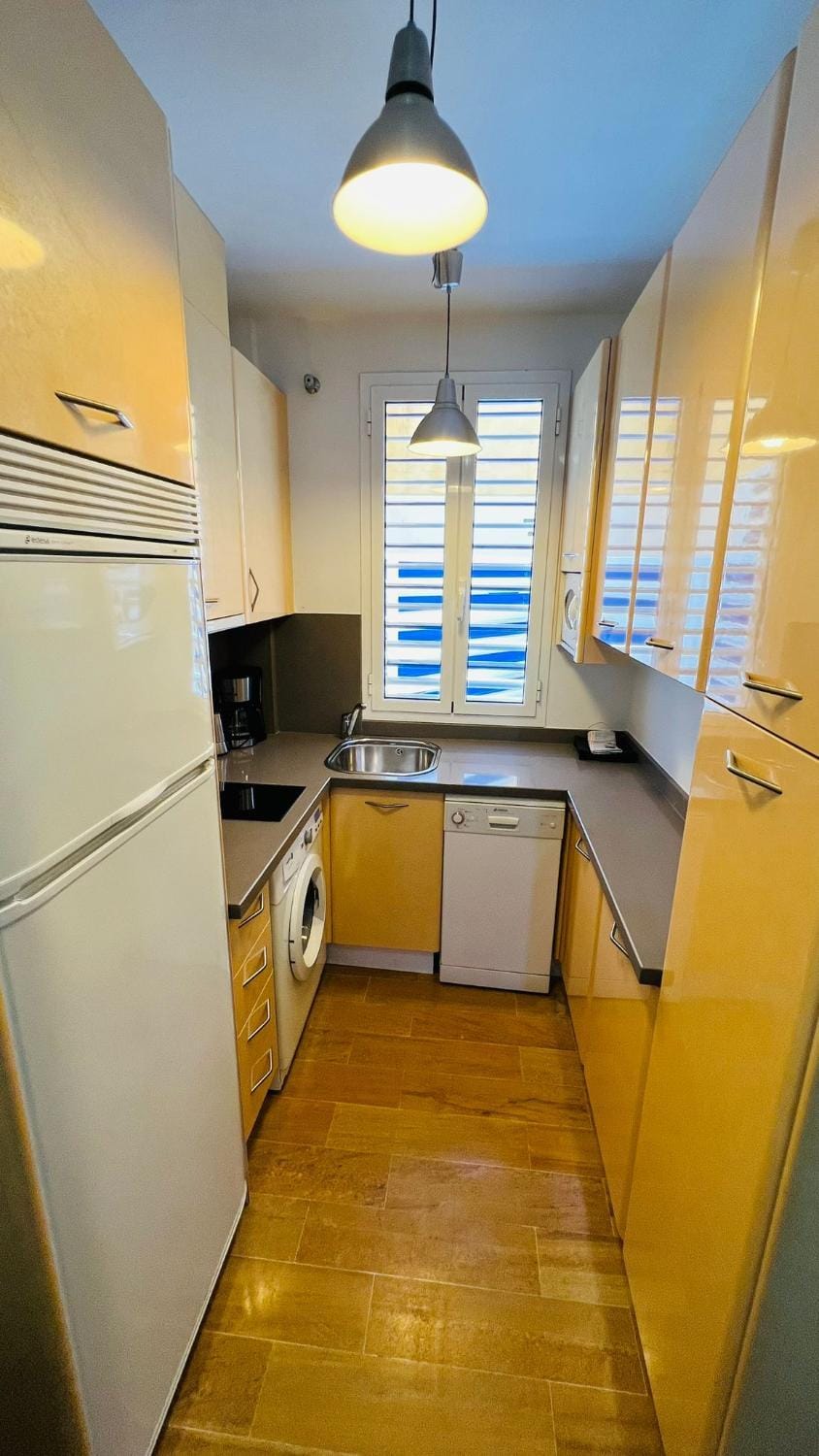 Apartamentos Bajondillo Beach Cozy Inns Apartment in Torremolinos