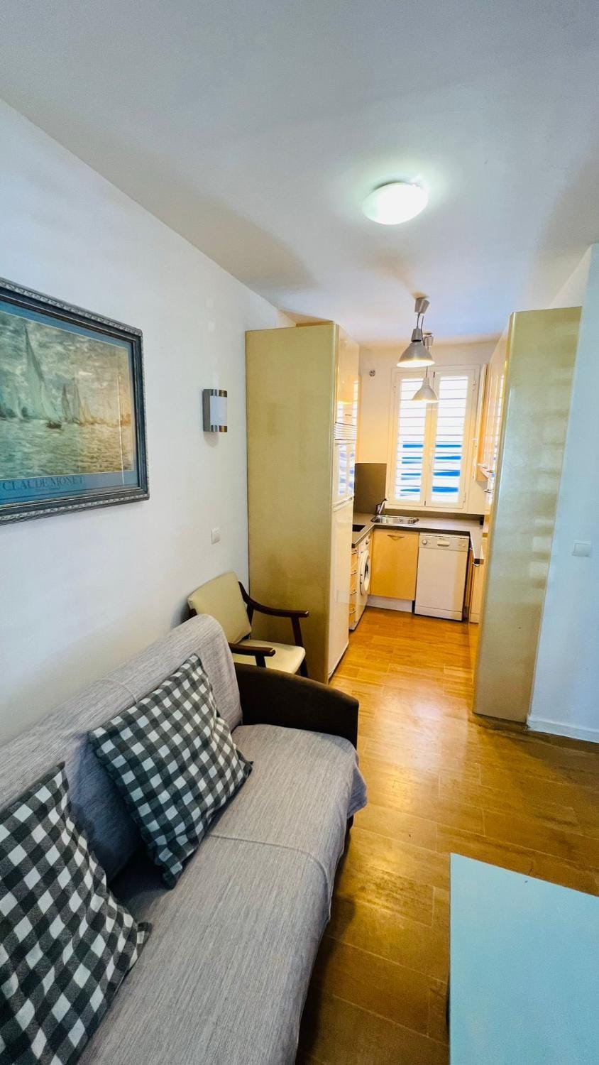 Apartamentos Bajondillo Beach Cozy Inns Apartment in Torremolinos