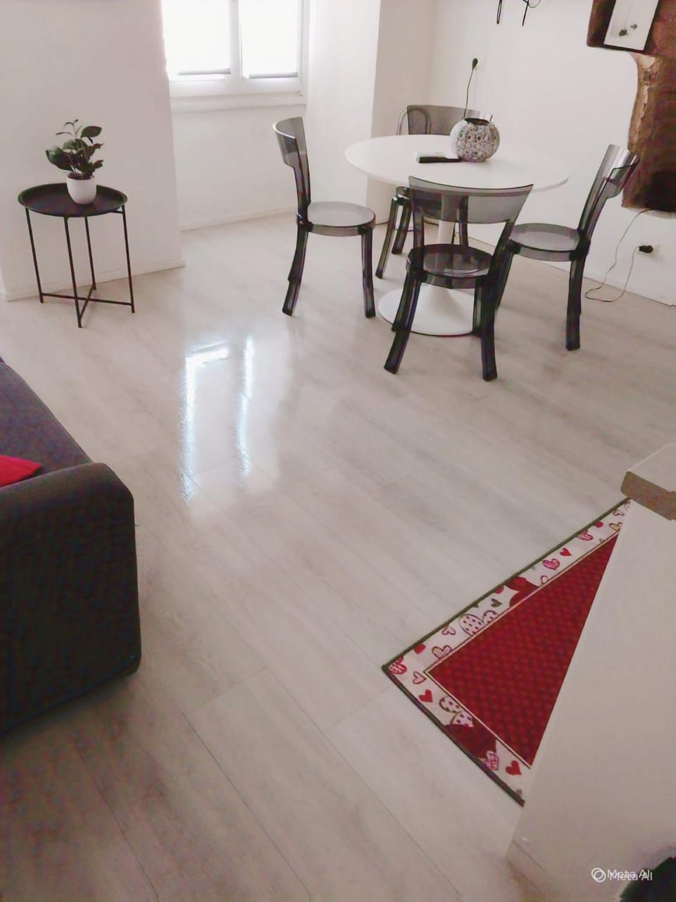 100 passi dal Lago, history apartment piazza Roma by Revenue House Apartment in Como