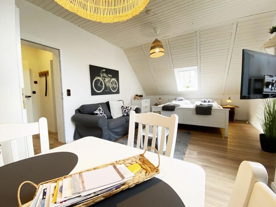 Ferien im Wangerland - Haus Wiesenweg - Apartment 2 1OG Apartment in Wangerland
