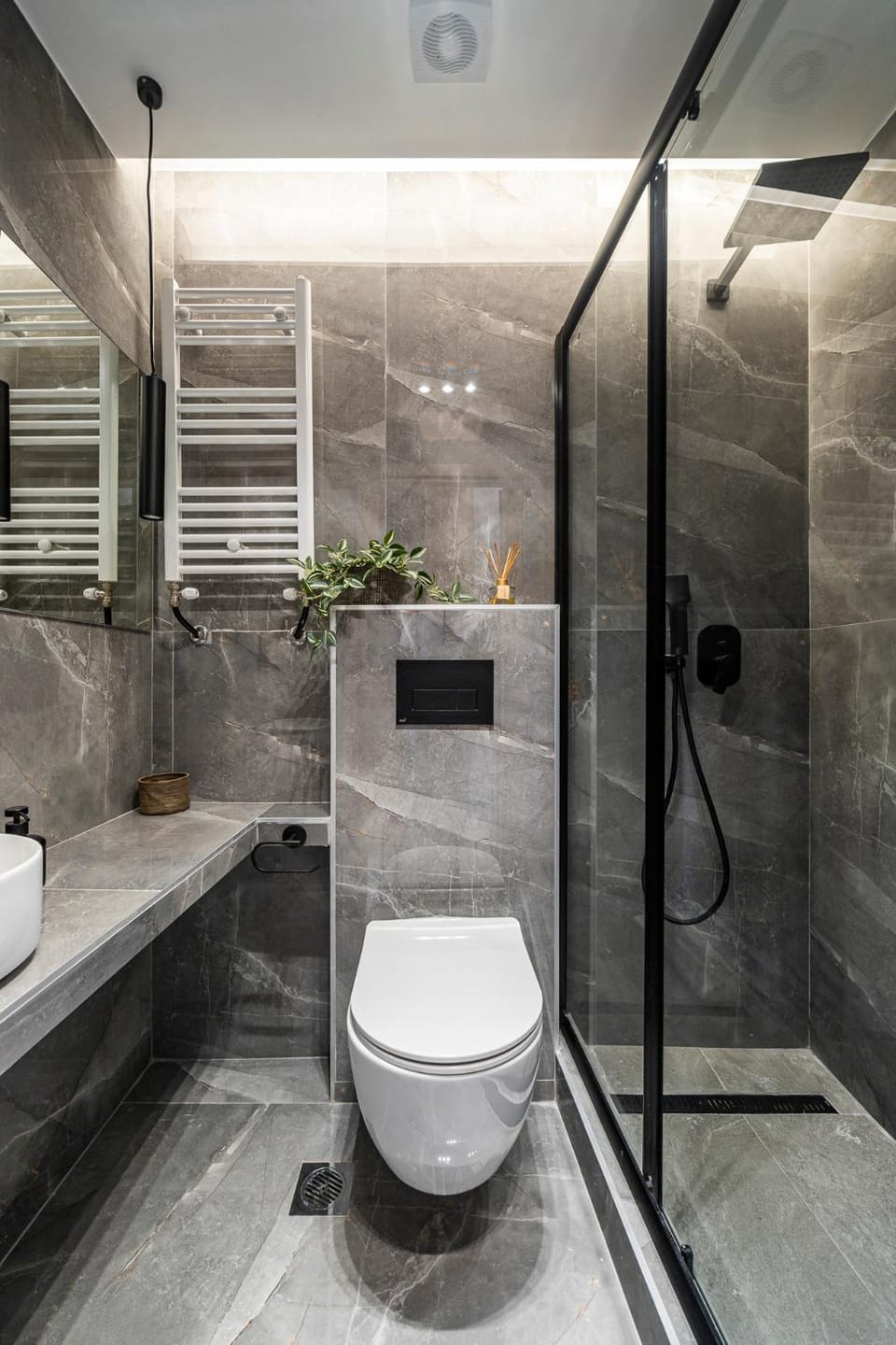 Shower, Toilet, Bathroom