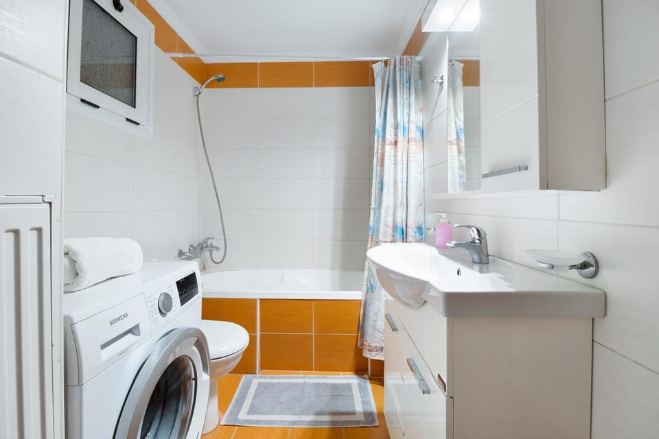 Bathroom, Living room