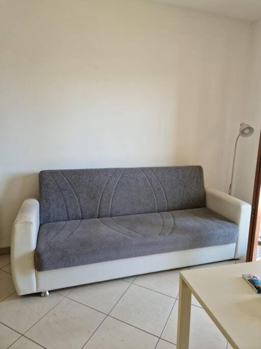 Affitto bilocale Pomezia Apartment in Pomezia