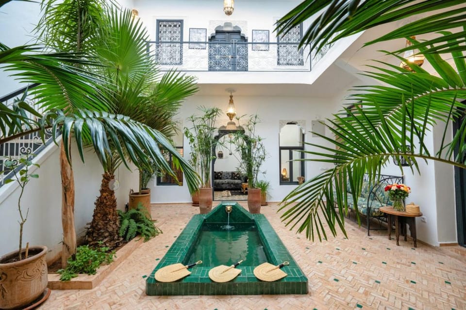 Riad des Sables - Riad Authentique privé - Piscine House in Marrakesh