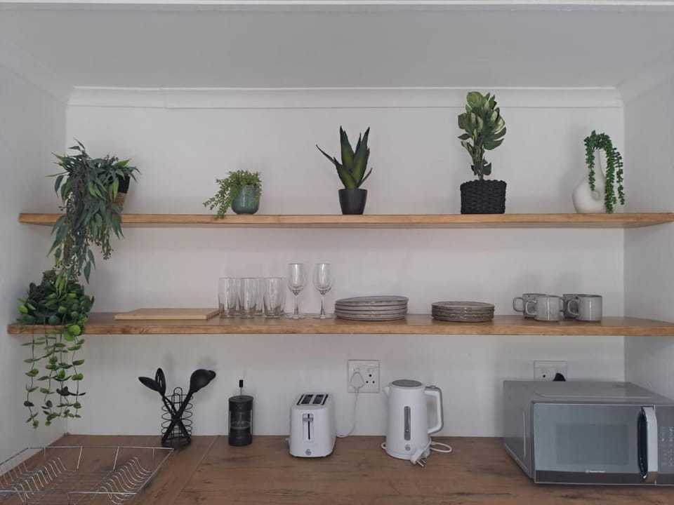 Coffee/tea facilities, Kitchen or kitchenette, minibar