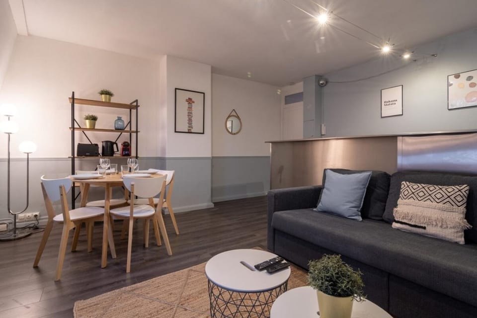 Apartment near the train station ouigo TGV Apartment in Flanders