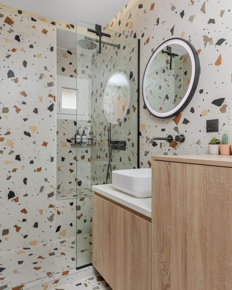 Shower, Toilet, Bathroom, Decorative detail, wardrobe, washing machine