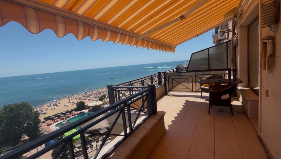 Sirena apartament First Line Apartment in Varna