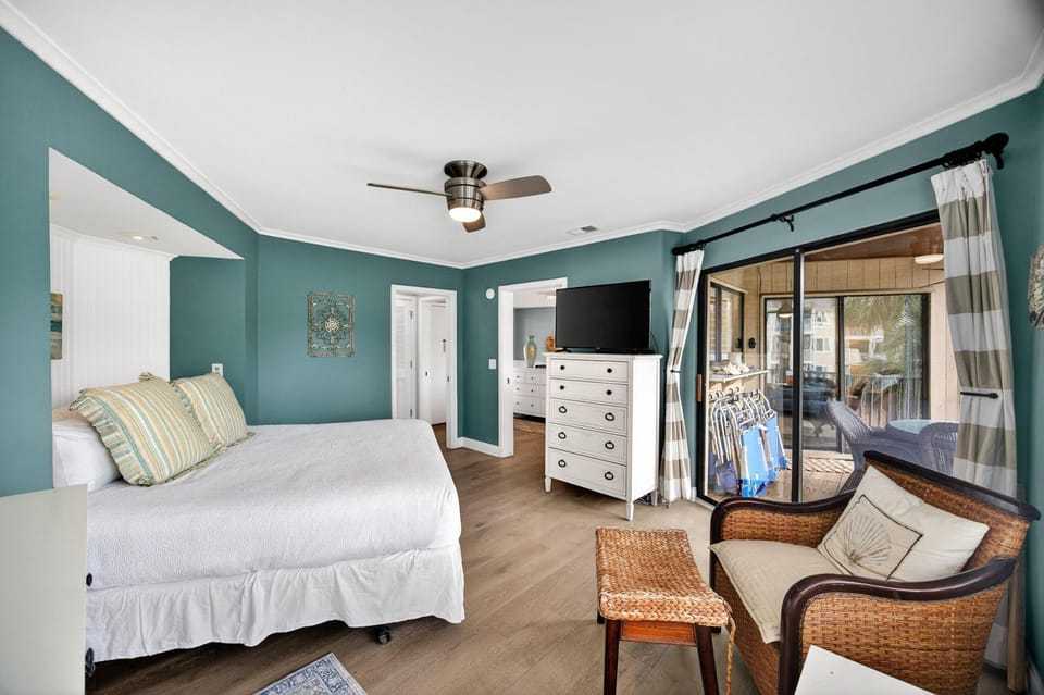 PC202E: 202E Port O'Call House in Wild Dunes