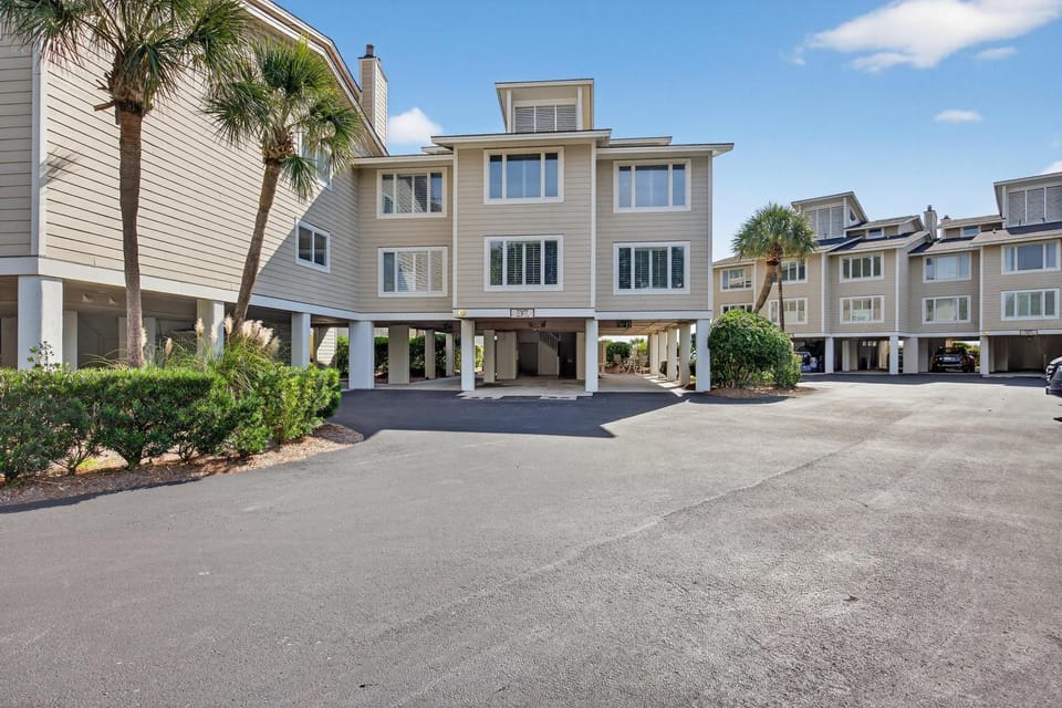 SG9B: 9B Seagrove Villa House in Wild Dunes
