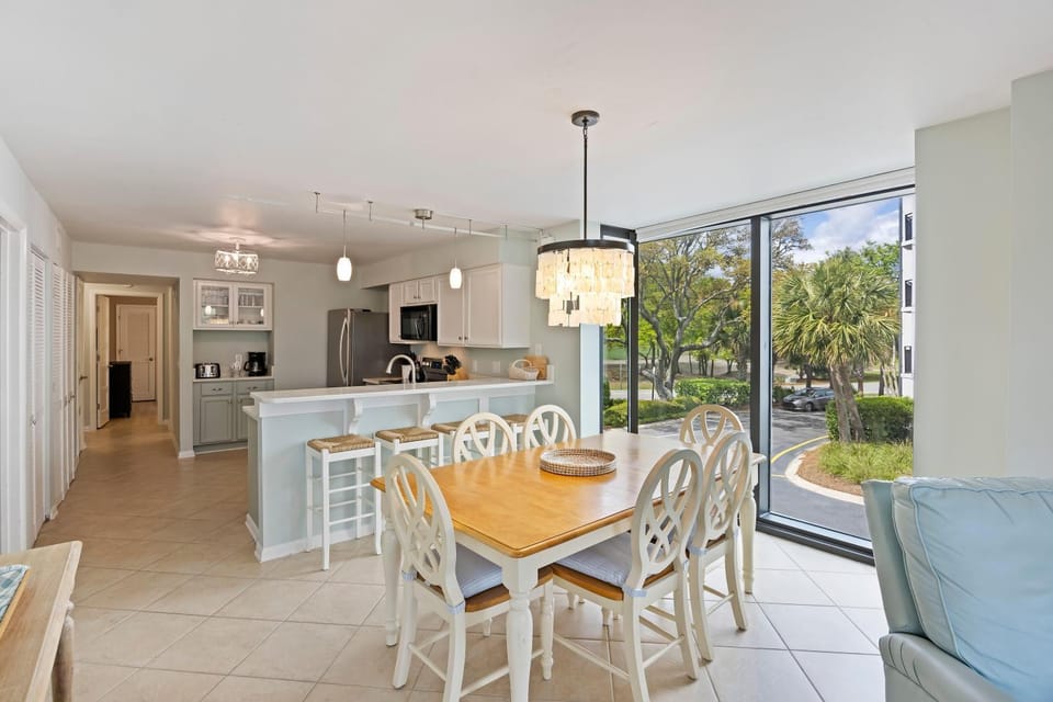 SW107B: 107B Shipwatch House in Wild Dunes
