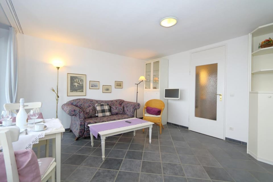 Haus-Sylter-Welle-060-OB Apartment in Westerland