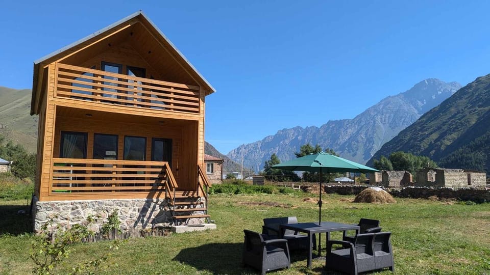 M&M House Kazbegi House in Georgia