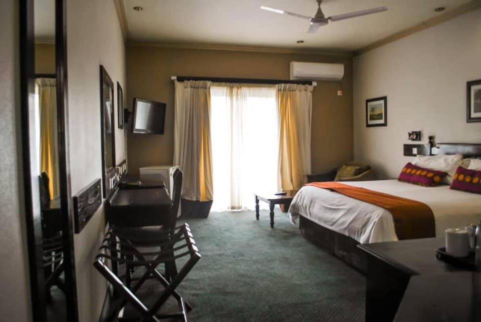 Diggers Inn Nature lodge in Zimbabwe