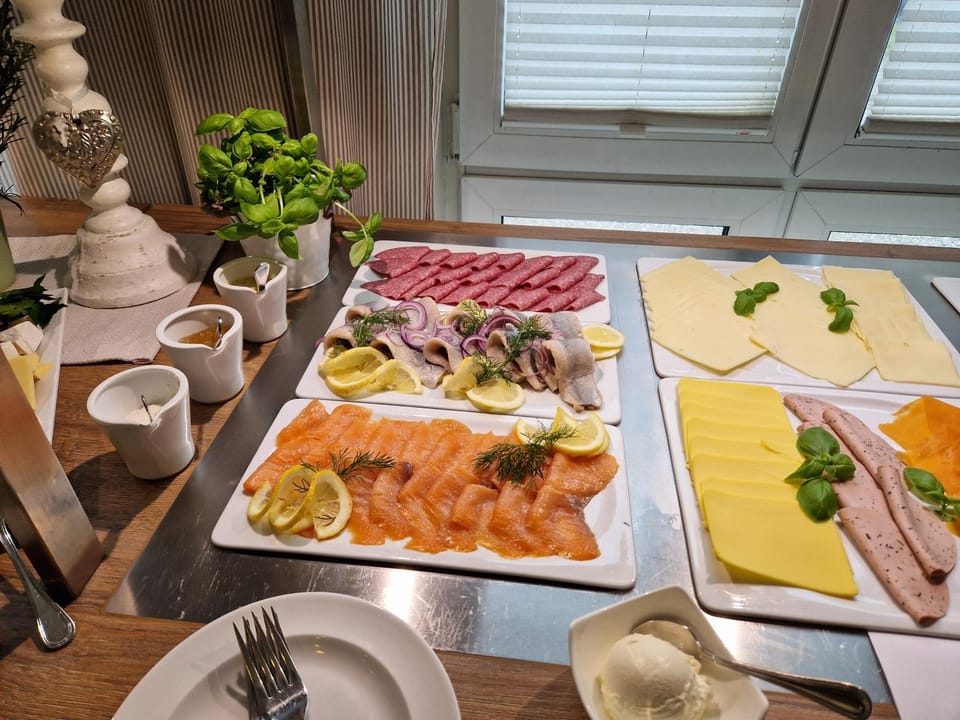 Buffet breakfast