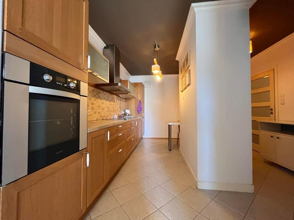 Apartament z Basenem w centrum Warszawy Apartment in Warsaw