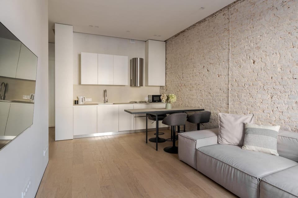 Kitchen or kitchenette, Living room, Dining area, minibar