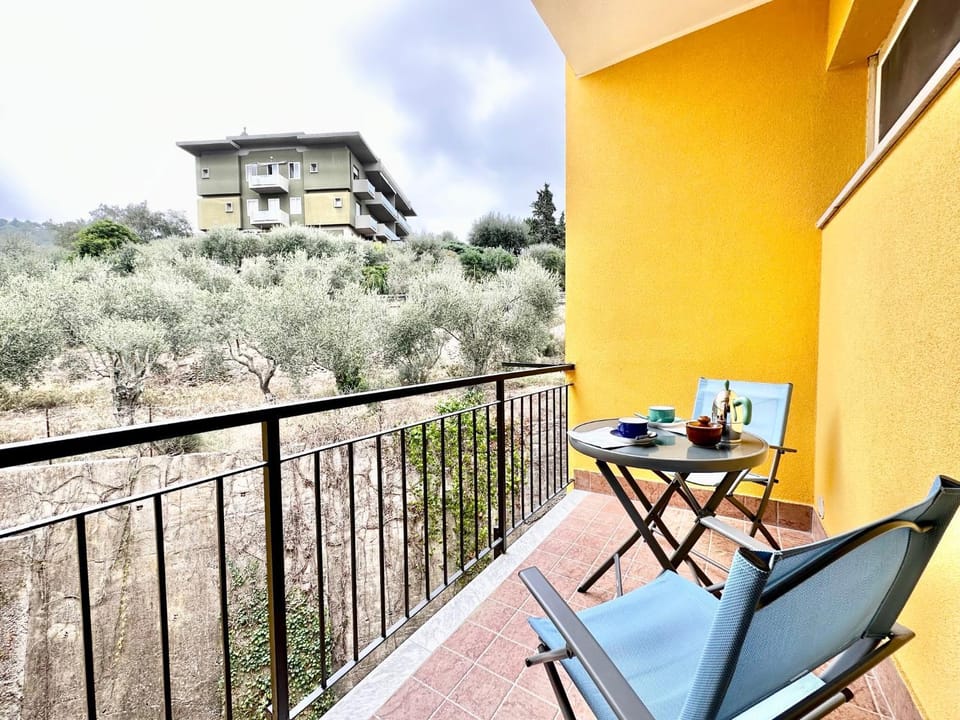 Hostdomus - Casa Medusa Apartment in Finale Ligure