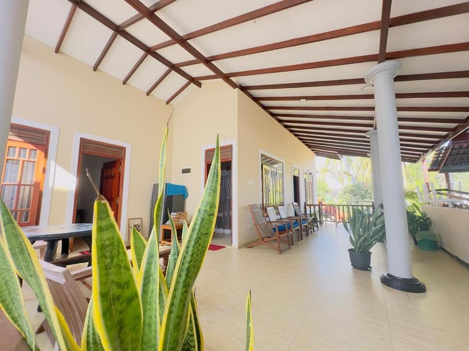 Breeze Rest Bed and Breakfast in Southern Province