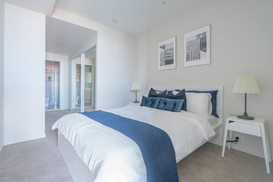 Stunning 1BD Haven with Panoramic City Views Apartment in Brisbane City