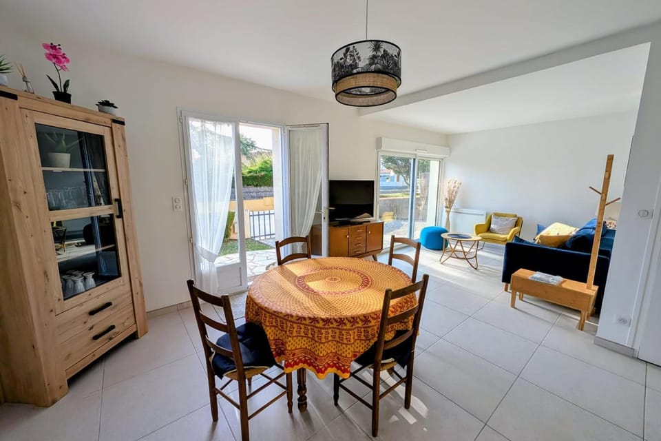 Cosy 74 m 800m from the beach House in Château-d'Olonne