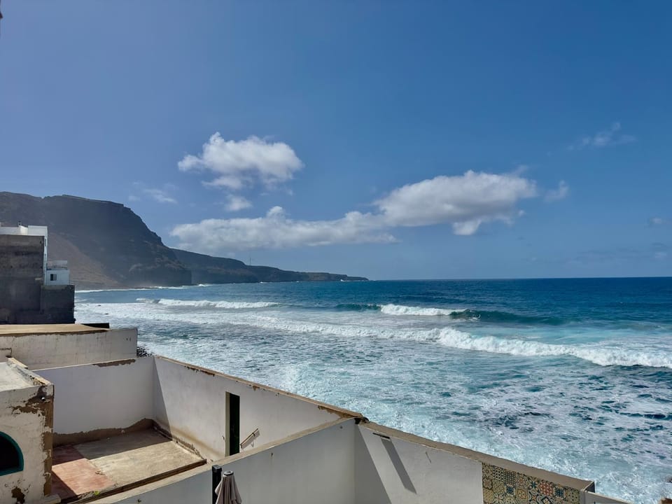 Day, Natural landscape, Beach, Mountain view, Sea view