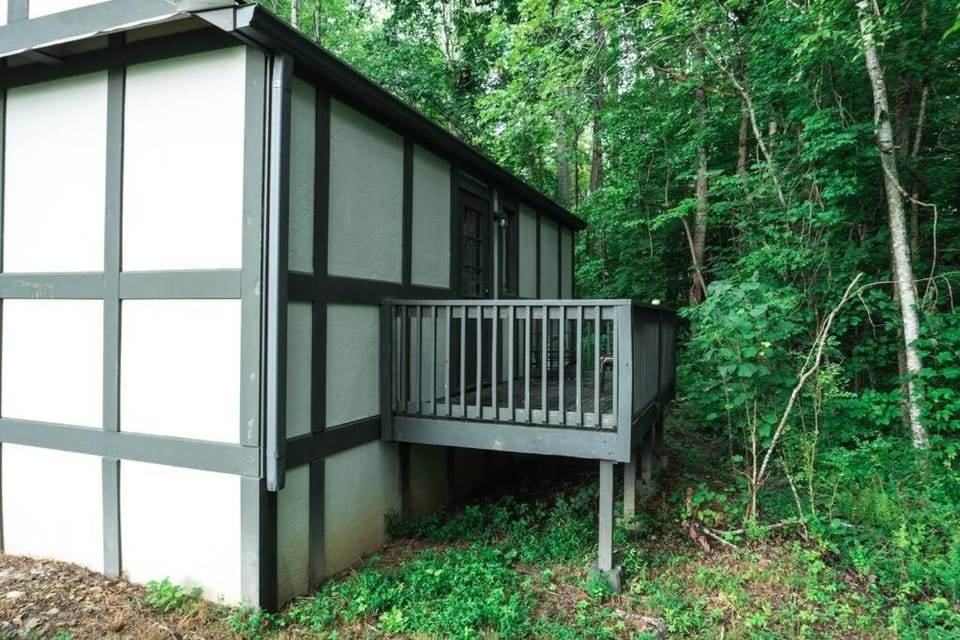 Tiny Home Cottage Near the Smokies #7 Tilly House in Sevier County