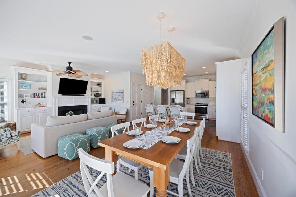 YH13: 13 Yacht Harbor House in Isle of Palms