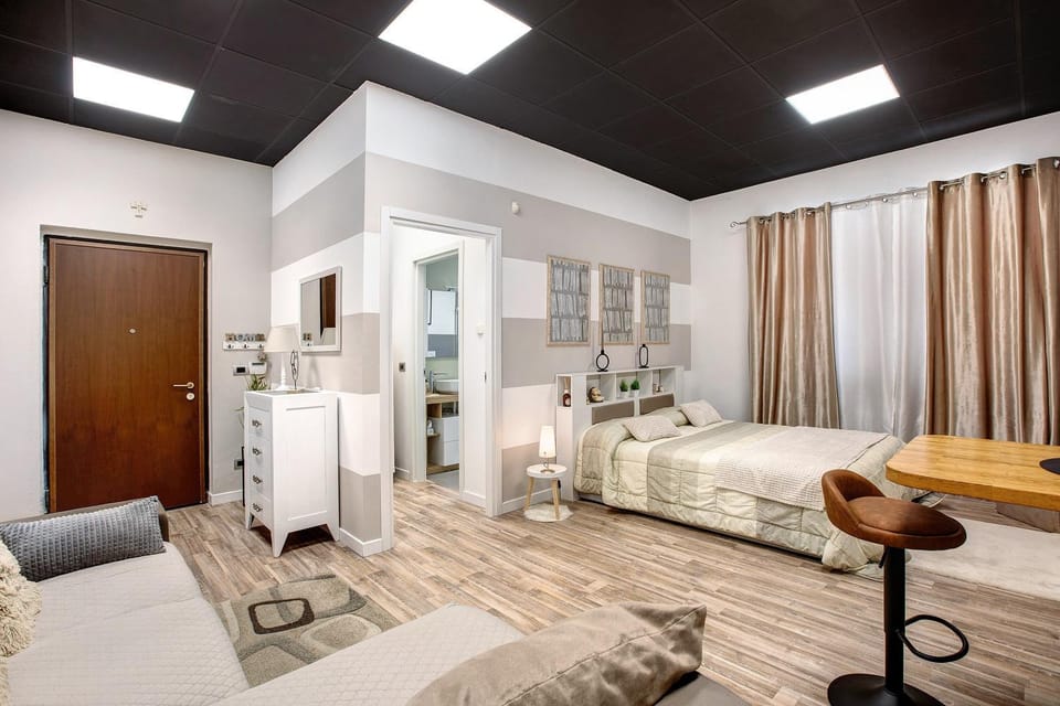 Living room, Bedroom