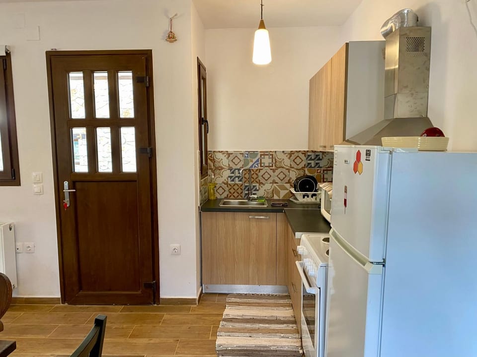 ''Serenia'' Maisonette by Ski Alure House in Peloponnese, Western Greece and the Ionian